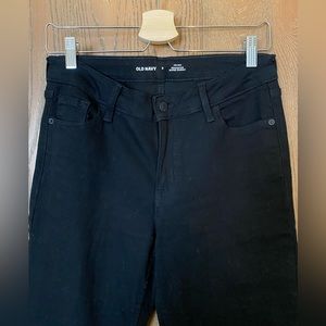 Old Navy Mid-Rise Rockstar Super Skinny Black Denim. Size 8. Like New!